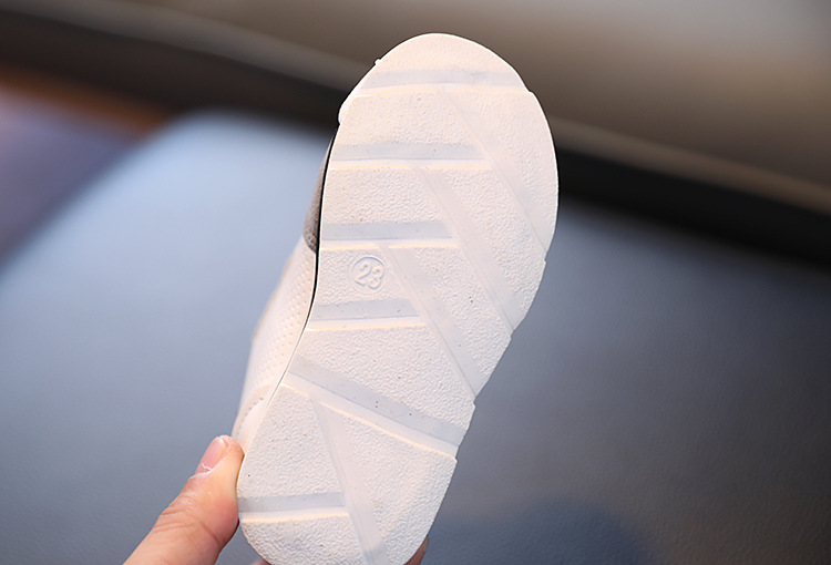 Andningsbara sneakers med kardborre för småbarn och bebisar_voghion.com