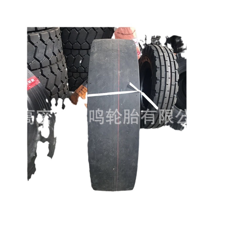 Suministro de neumáticos de rodillos de goma Lisa 9,5/65-15 maquinaria de construcción 9.00-20