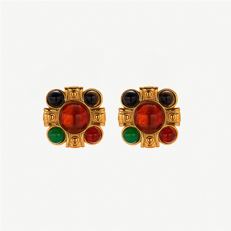 Tiana estilo medieval retro color natural piedra medieval orejas de alta sensación pendientes nicho retro aretes de corte