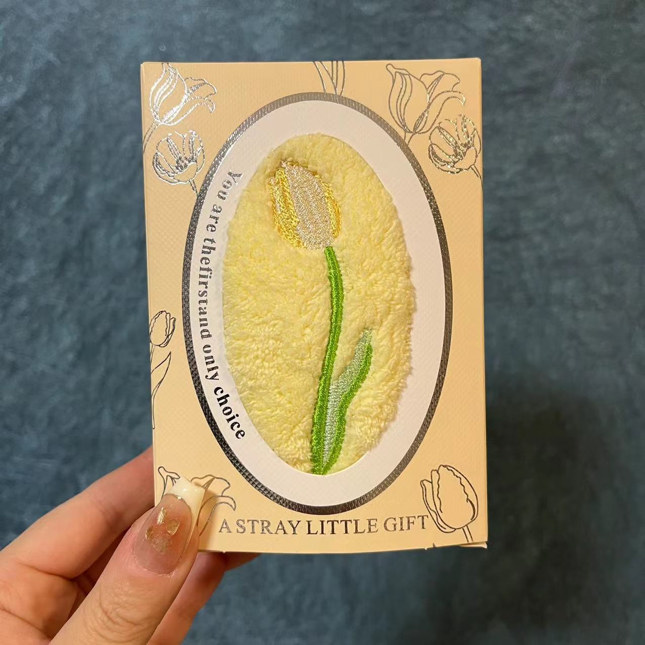 30*30 노란 튤립 사각 스카프 + 노란색 선물 상자