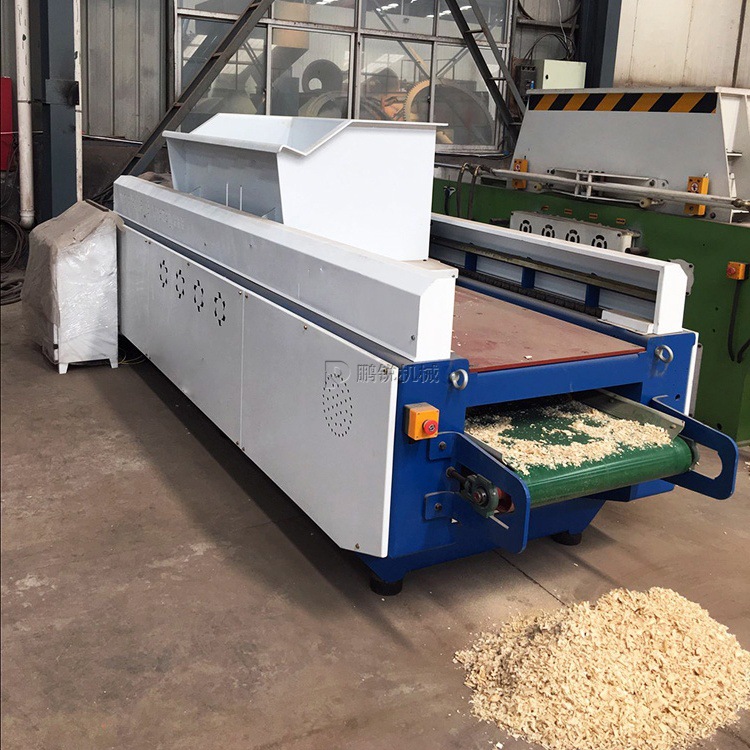 木材圆木刨削机 液压进料板材切削薄木片 杂木果木树枝粉碎机