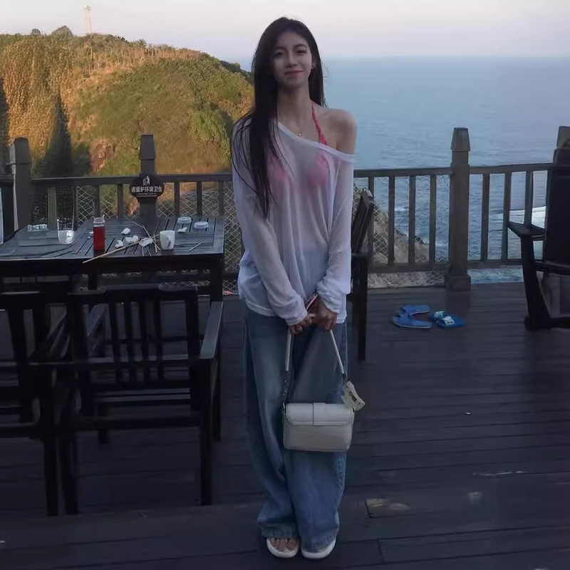 Sexy Pure Desire Long-sleeved t-shirt for Women Summer thin transparent Seaside top Niche Loose Sexy Sun Protection Blouse trendy