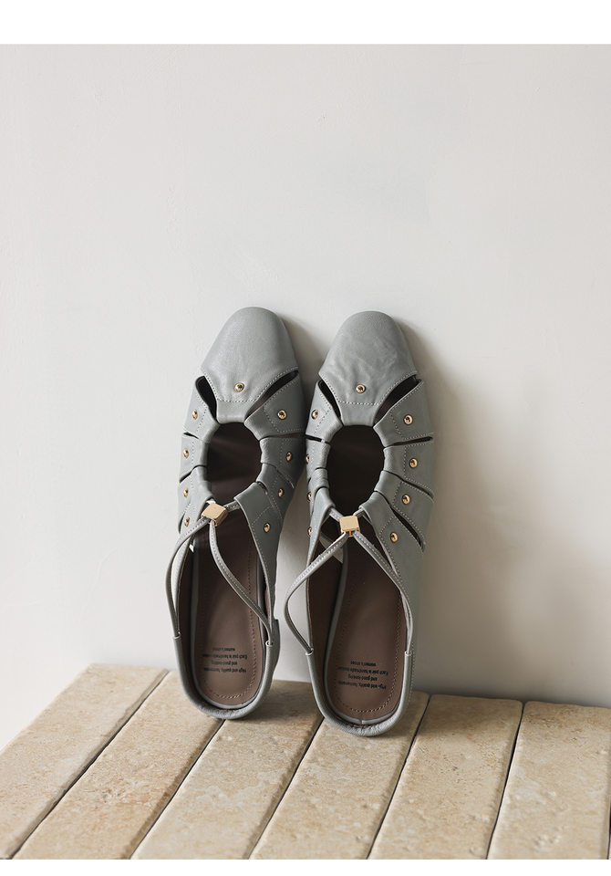 Sandal cao gót nữ mũi nhọn hở mũi, gót 5.5 cm, phong cách vintage đinh tán rỗng — Xám xanh chi tiết 14