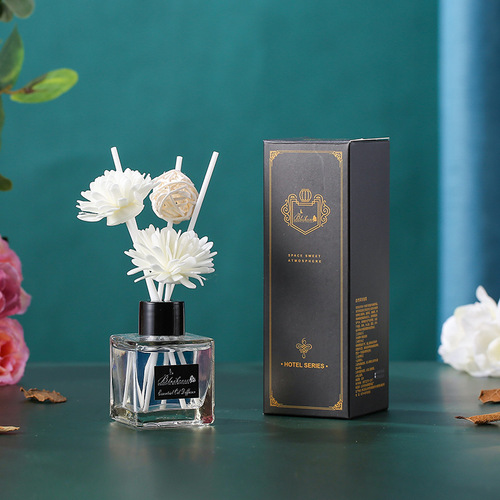 Small square bottle gardenia essential oil diffuser for home indoor long-lasting bedroom room fragrance perfume toilet bathroom air freshener decoration piece