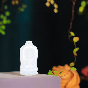 Boutique Xinjiang Hetian Jade White Jade Guanyin Pendant Fine Carving Dignified and Quiet Beautiful Mood