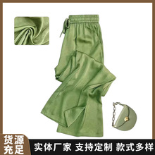 8646��˿�������ȿ�Ů���ļ�����ֱͲ���������ڿ�խ��ʱ�����г�