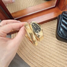 ����ɯ��Ӱ�������α��^���C�����r��Ůʿ�ֱ���ˮʯӢ���Ů��