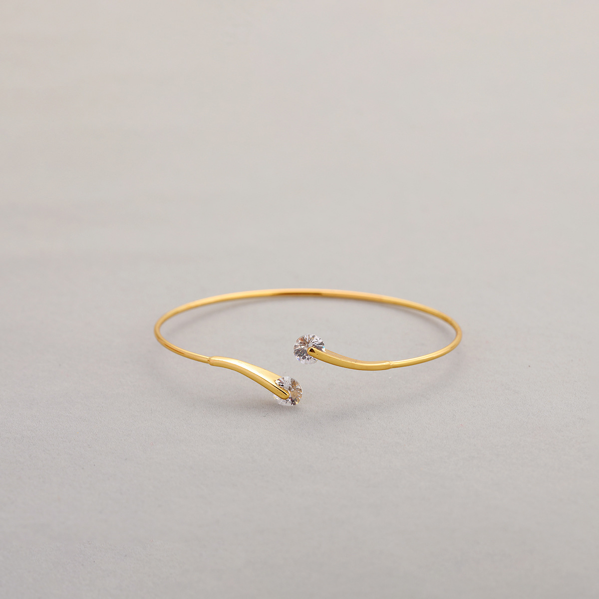 Holiday, Daily Occasion Vintage Style Classic Style Geometric Brass Bangle In Bulk