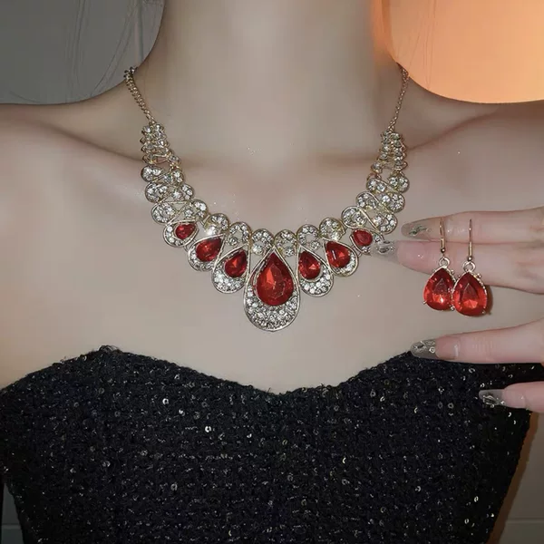 Cross-border jewelry explosions Amazon hot selling large gem necklace earrings suit Europe and the United States exaggerated temperament fashion flash diamond