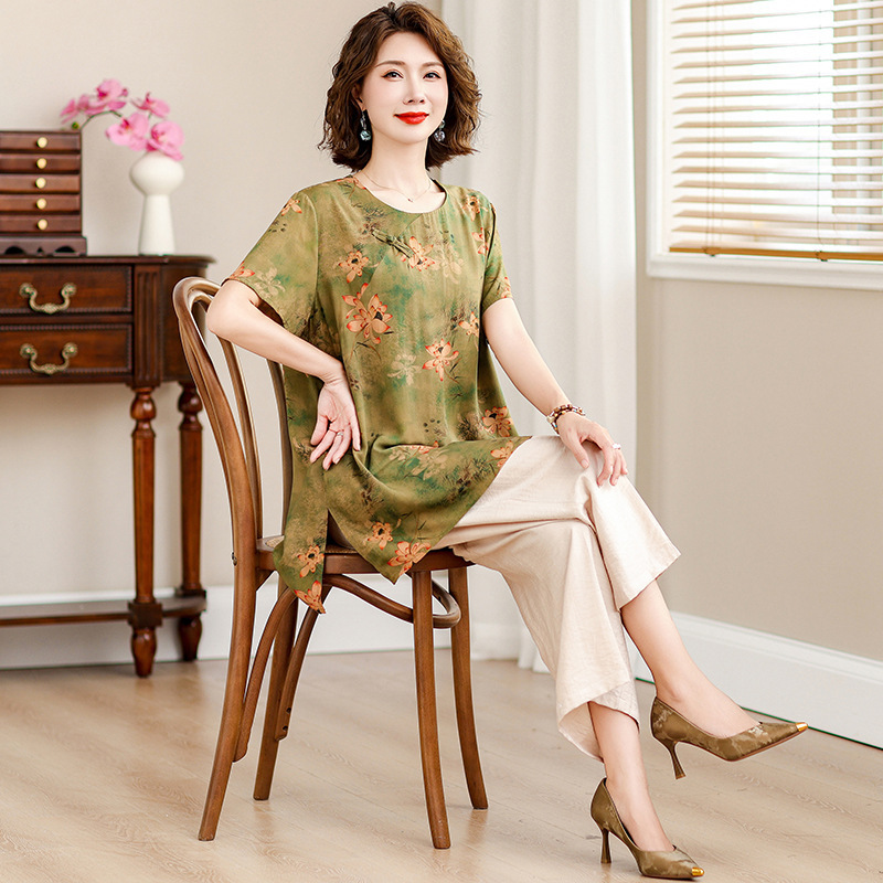 妈妈夏装新款套装洋气两件套减龄大码中老年女装气质短袖时尚上衣