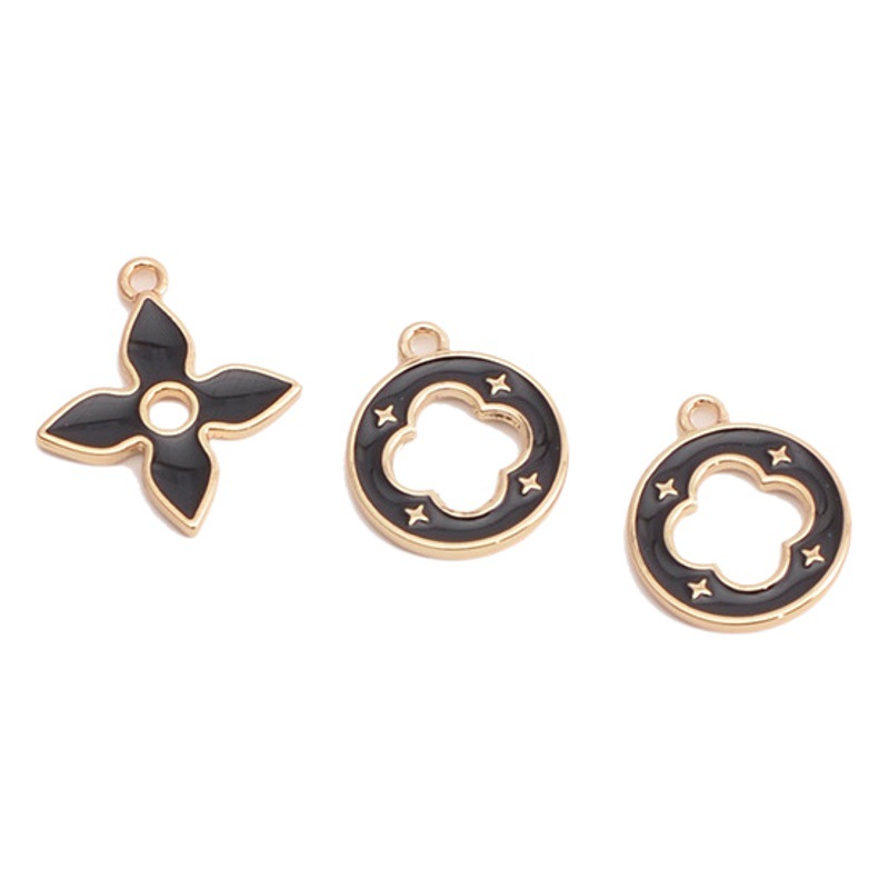 Wholesale Bag Decoration Chain Accessories Four-Leaf Clover Element Chain Metal Accessories Buckle Modification DIY Handmade Pendant
