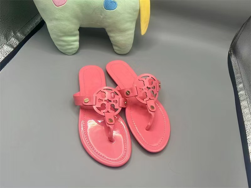2024 nuevo tipo de zapatillas TB casuales con suela plana para mujeres de verano, zapatos de playa antideslizantes con suela gruesa