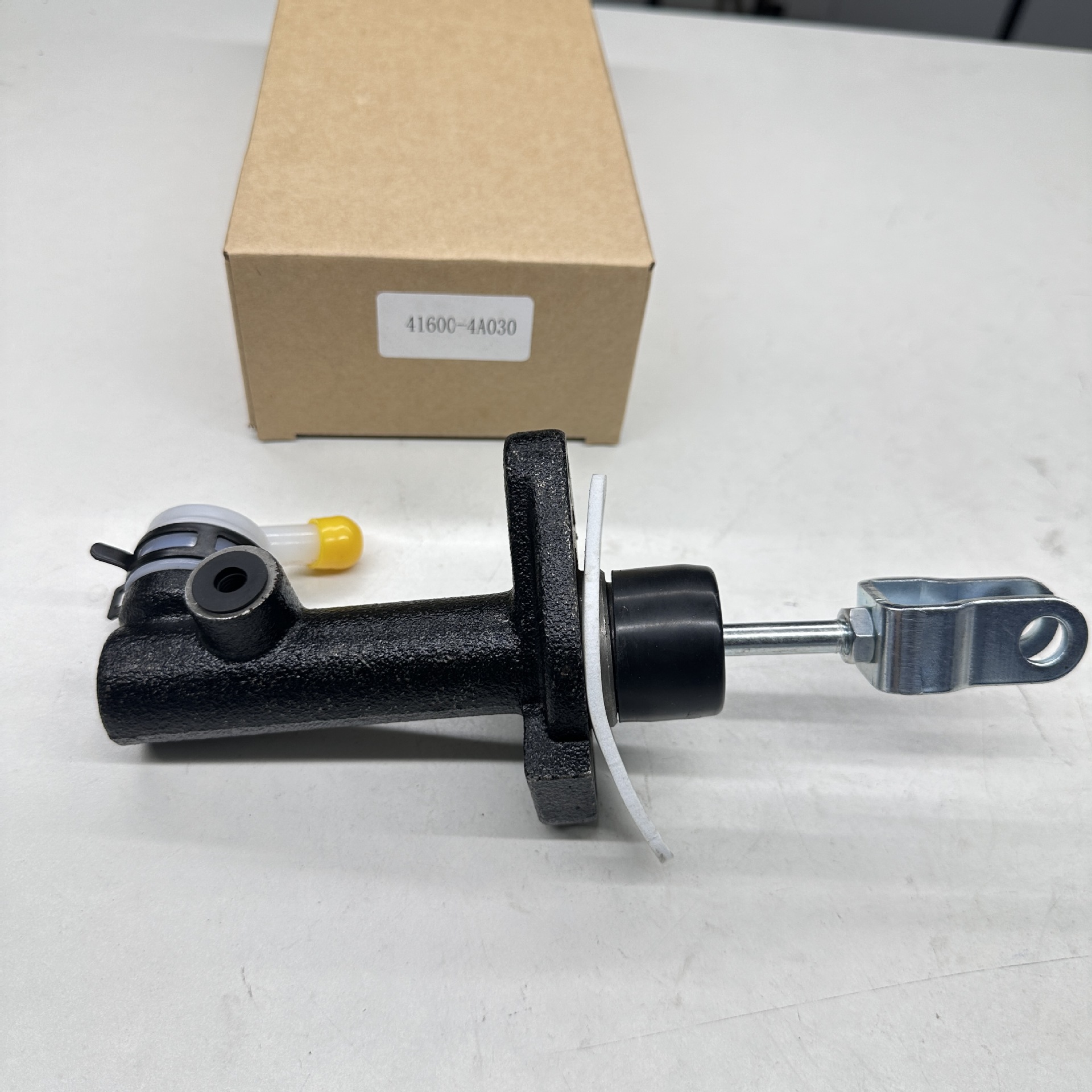 Suitable for Modern Automotive Parts Clutch Master Cylinder 41600-4A030 416004A030