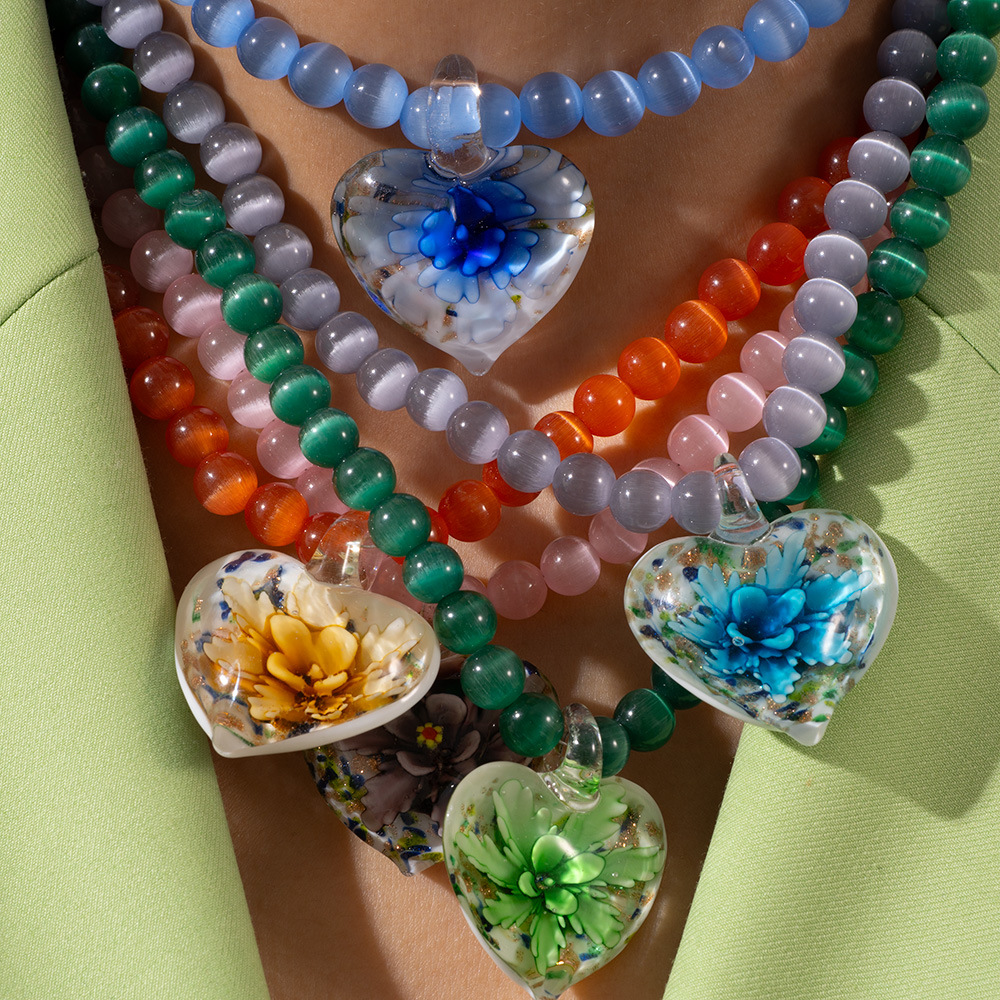 55g Weight Simple Style Classic Style Heart Shape Cat's Eye Stone Glass Beaded Chain Beaded Necklaces Wholesale