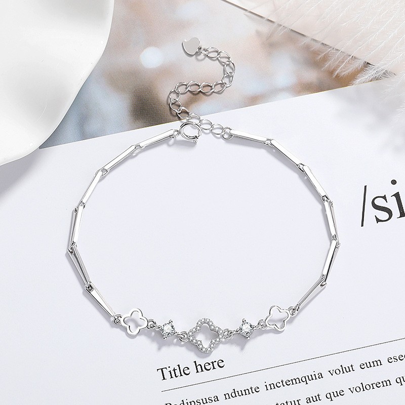 Pulsera de trébol de cuatro hojas para mujer