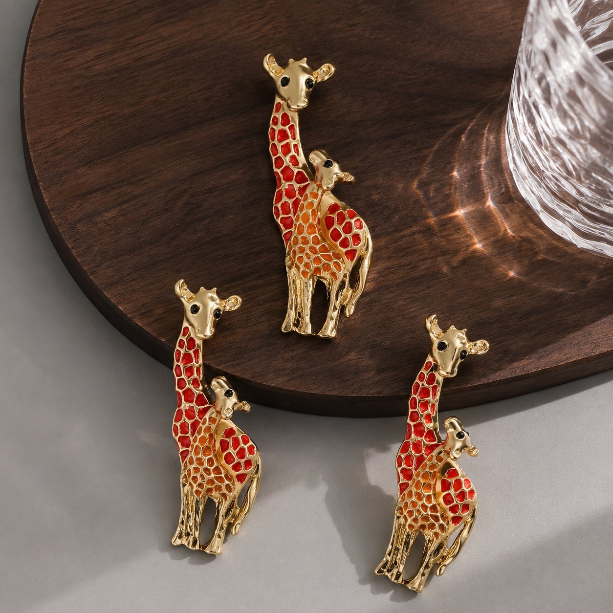 Fashion multi-color alloy oil drop enamel giraffe brooch temperament exaggerated men's and women's clothing corsage jewelry pins