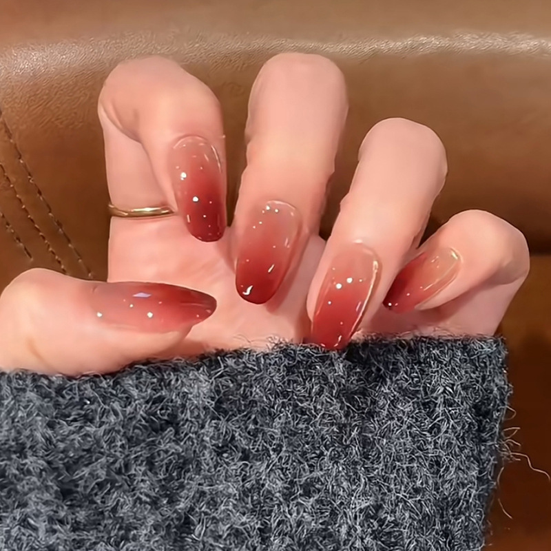 Explosions wear armor 10 pieces of nail pieces ins advanced feeling handmade nail pieces blush gradient hot girl fake nails wholesale