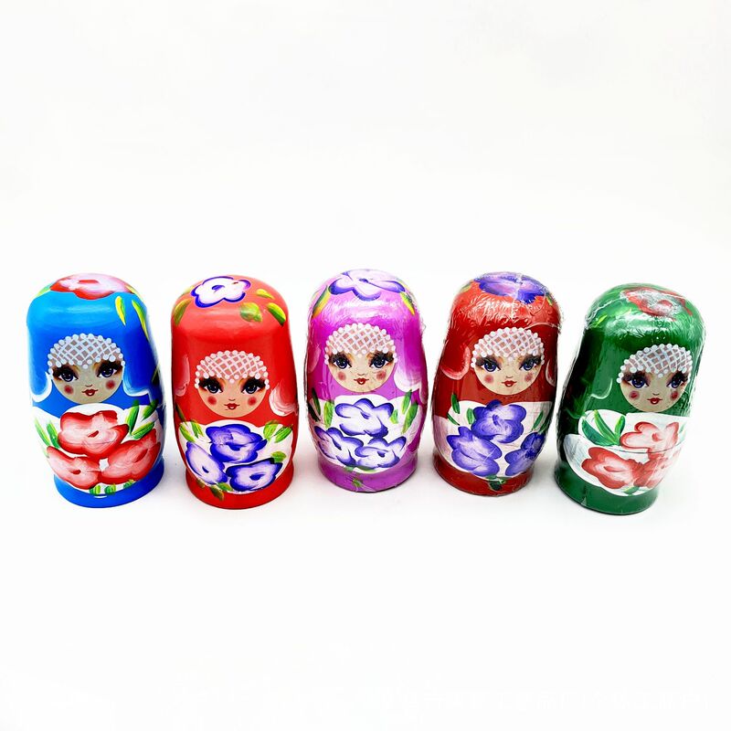 5層の彩色絵ロシアの人形のペンキの彩色絵の置物の手描きの木製工芸品の観光地区の人気のある工場の卸売り|undefined