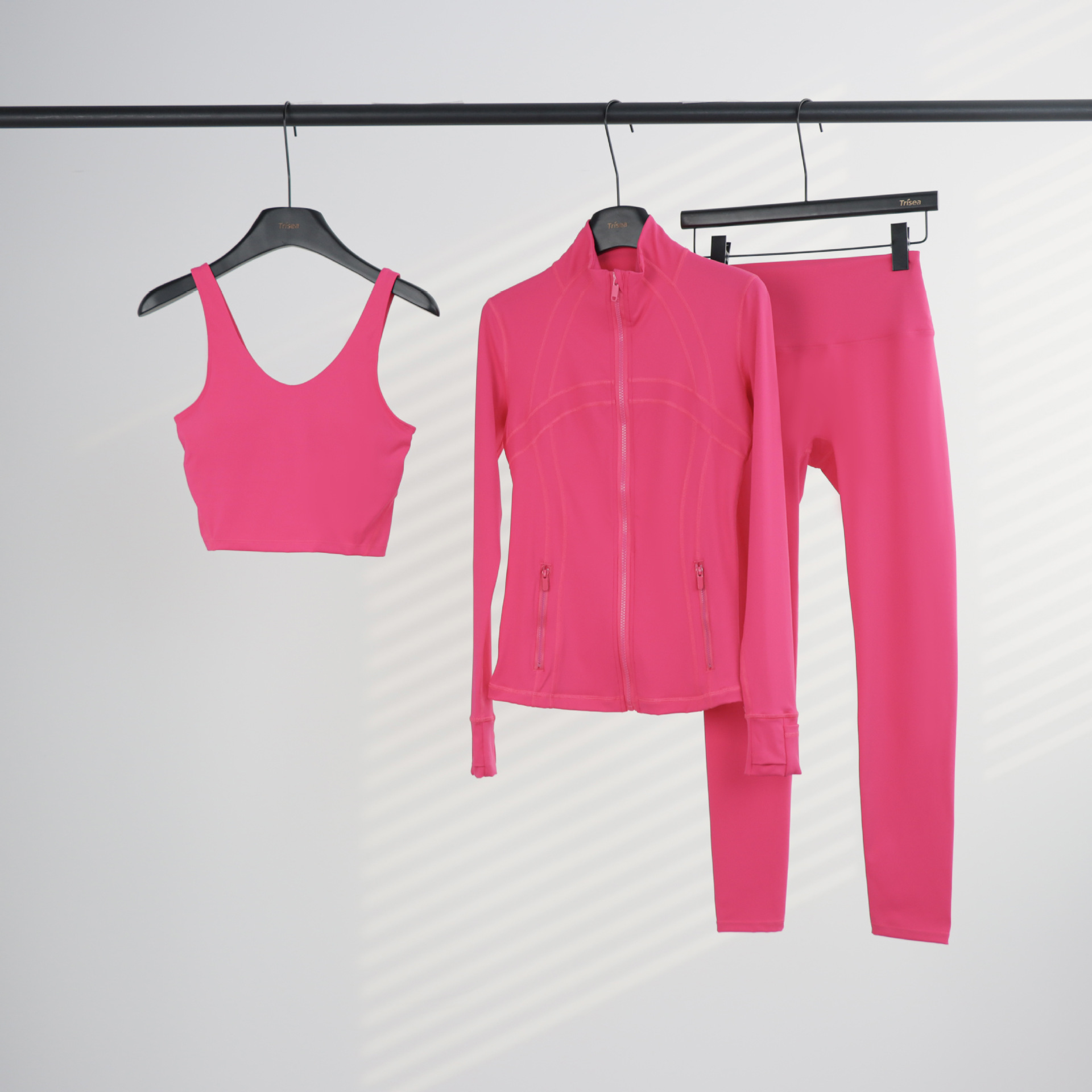 Conjunto de yoga LULU de tres piezas: chaqueta, camiseta sin mangas con cuello en U y leggings de cintura alta para mujer.