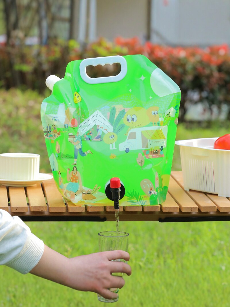 bolsa de almacenamiento de agua plegable portátil al aire libre con grifo de agua de plástico de gran capacidad portátil de viaje de camping bolsa de agua