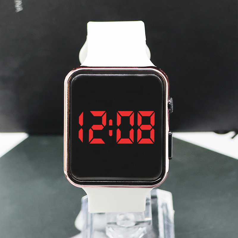 White-rose gold shell