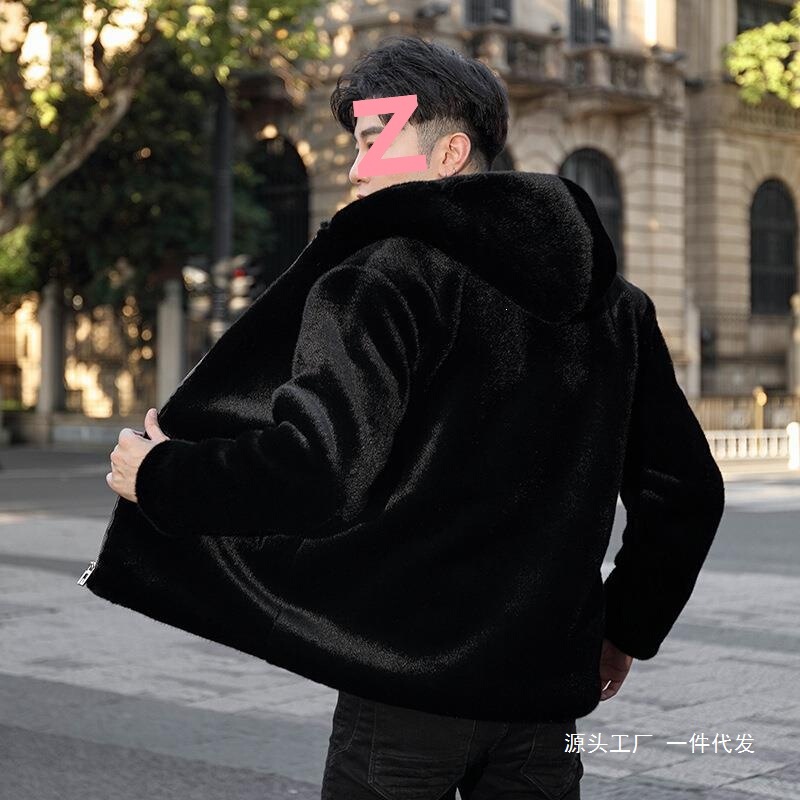 Men's mink fur coat with a turn-down collar, whole mink fur coat for winter, youth mink coat, faux mink fur coat, golden mink velvet coat, in stock Men's mink fur coat with a turn-down collar, whole mink fur coat for winter, youth mink coat, faux mink fur coat, golden mink velvet coat, in stock