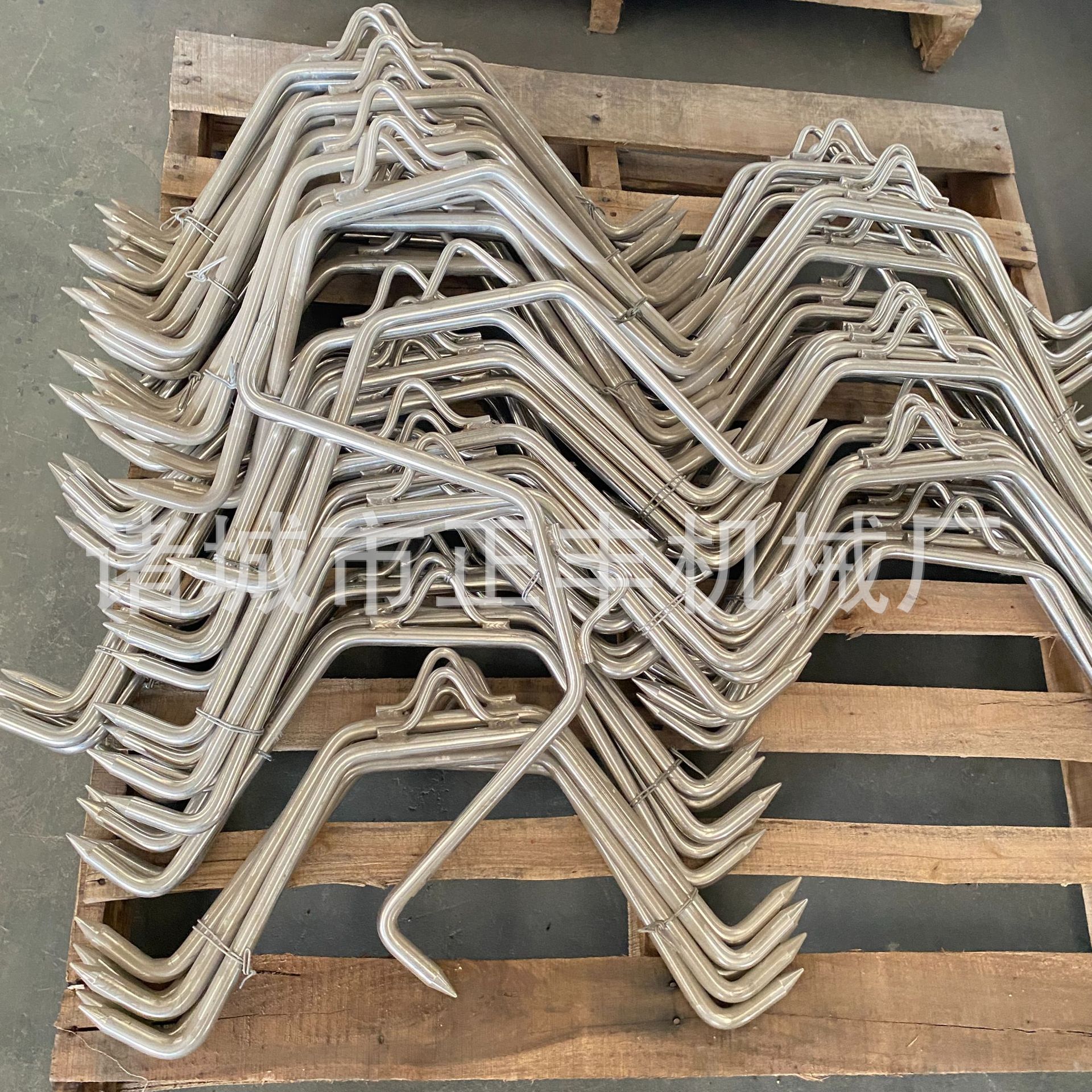 厂家加工不锈钢猪肉钩屠宰钩单钩挂肉钩不锈钢屠宰钩屠宰线挂钩