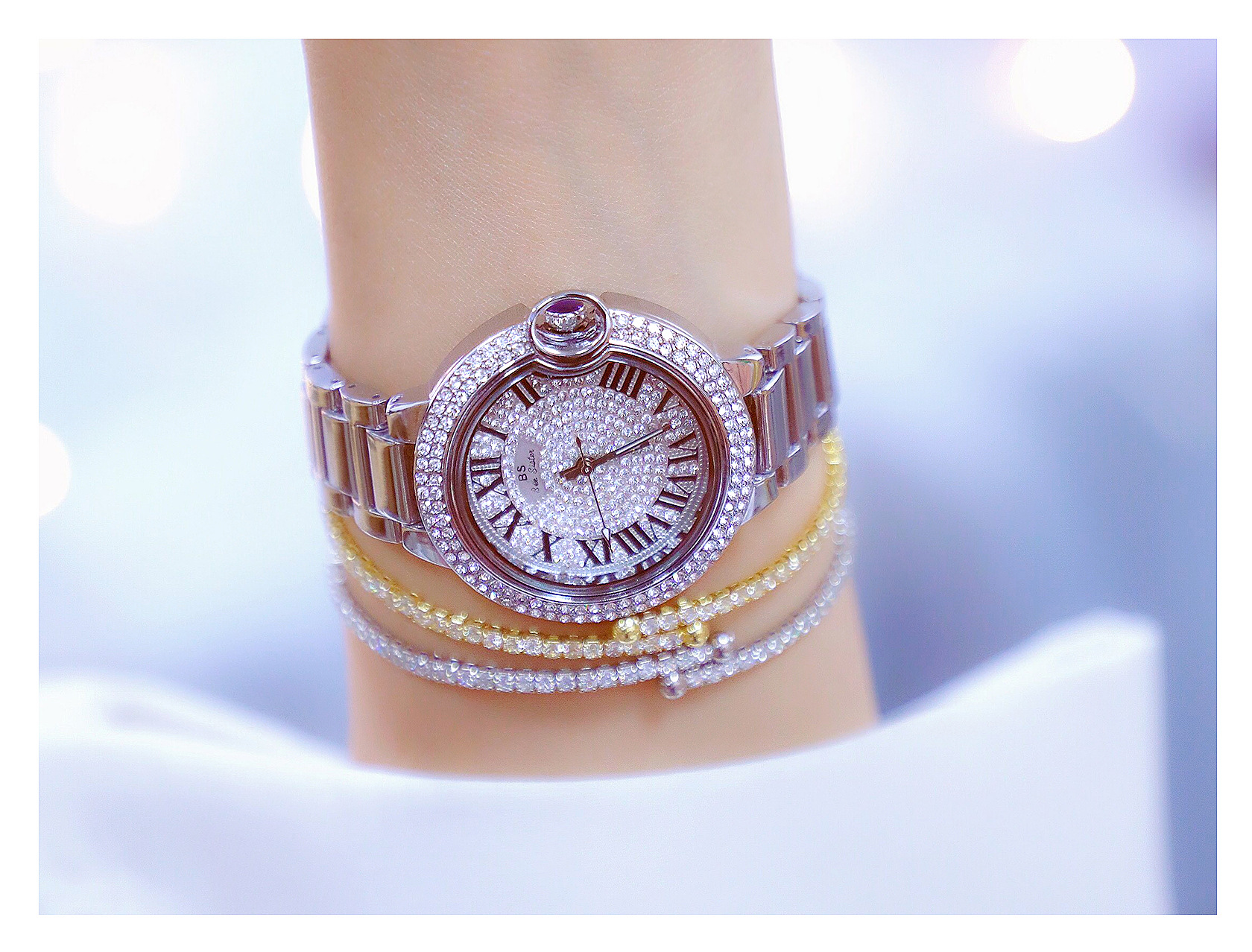 100g Weight Tempered Glass Mirror Material Alloy Strap Material Watch Classification Pointer+Number Display Type Jewelry Buckle Buckle Style Round Dial Shape Casual, Daily Occasion Quartz Movement Solid Color Pattern Women's Gender Simple Style, Classic Style Style Simple Style Classic Style Solid Color Jewelry Buckle Quartz Watch Women's Watches 12