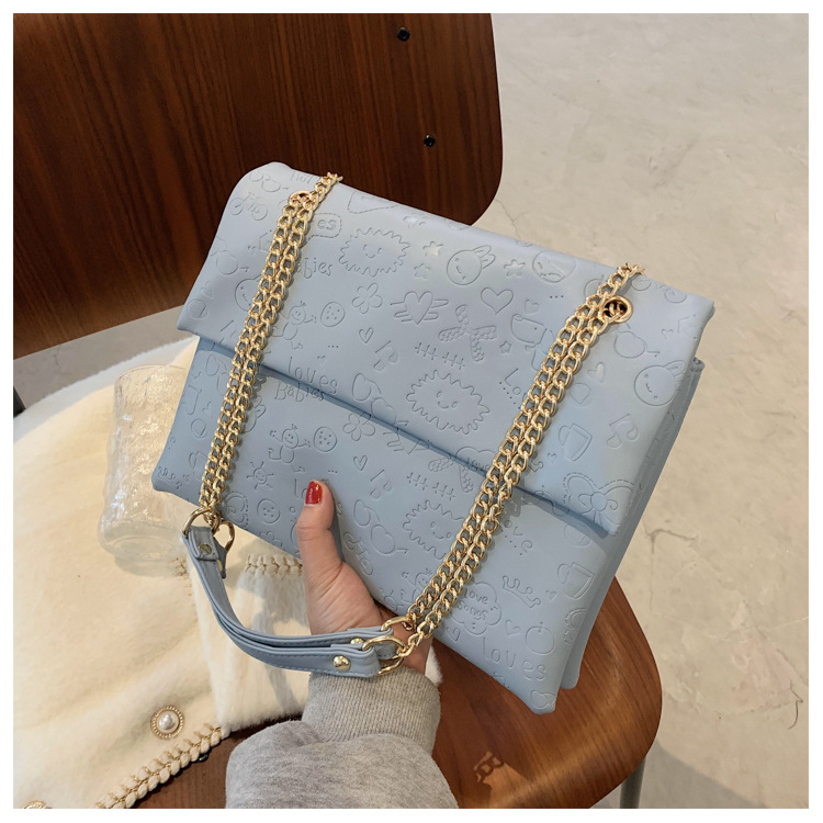 Femmes Moyen Faux Cuir Couleur Unie Mignon Boucle Magnétique Sac D'Épaule display picture 20