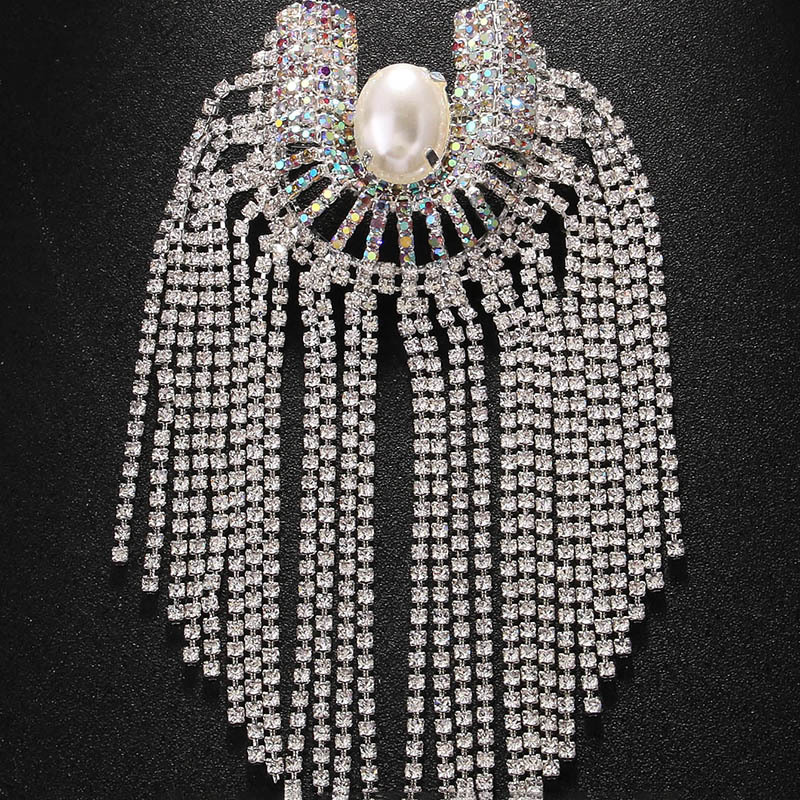 Broche de perla en forma de U popular en Europa y América exagerada personalidad de diamante flange pechos accesorios de banquete broche