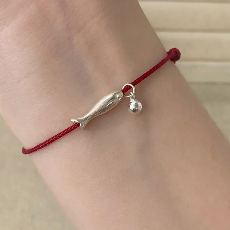 New Chinese-style Good Luck Koi Woven Red Rope Bracelet for Women Simple Niche Light Luxury Elegant Fashion All-match Bracelet