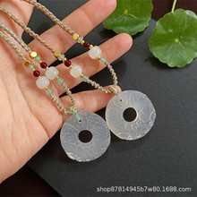 ��Ȼ��͸�����p����ƽ��������Ů��H�����ɫ�K���񉋵��ﱬ��