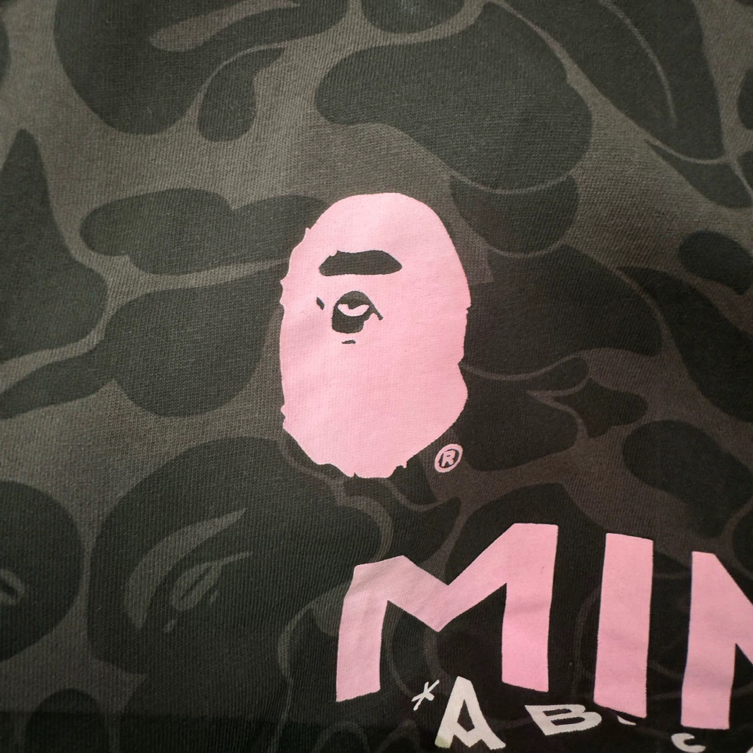 国境を越えた卸売ドロップシッピング Bape 半袖猿頭刺繍スモールラベル MIAMI マイアミ国際共同ブランド迷彩 T シャツ
