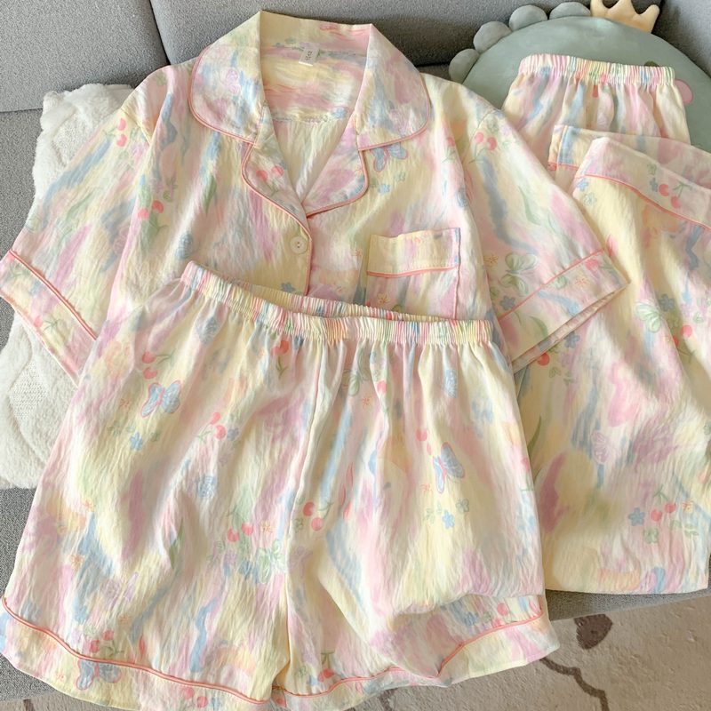 Manufacturer Wholesale Large Size Pink Pajamas for Women Spring and Summer Short-Sleeved Sweet Colorfulful Blooming Flower Three-Piece Set That Can Be Worn Outside