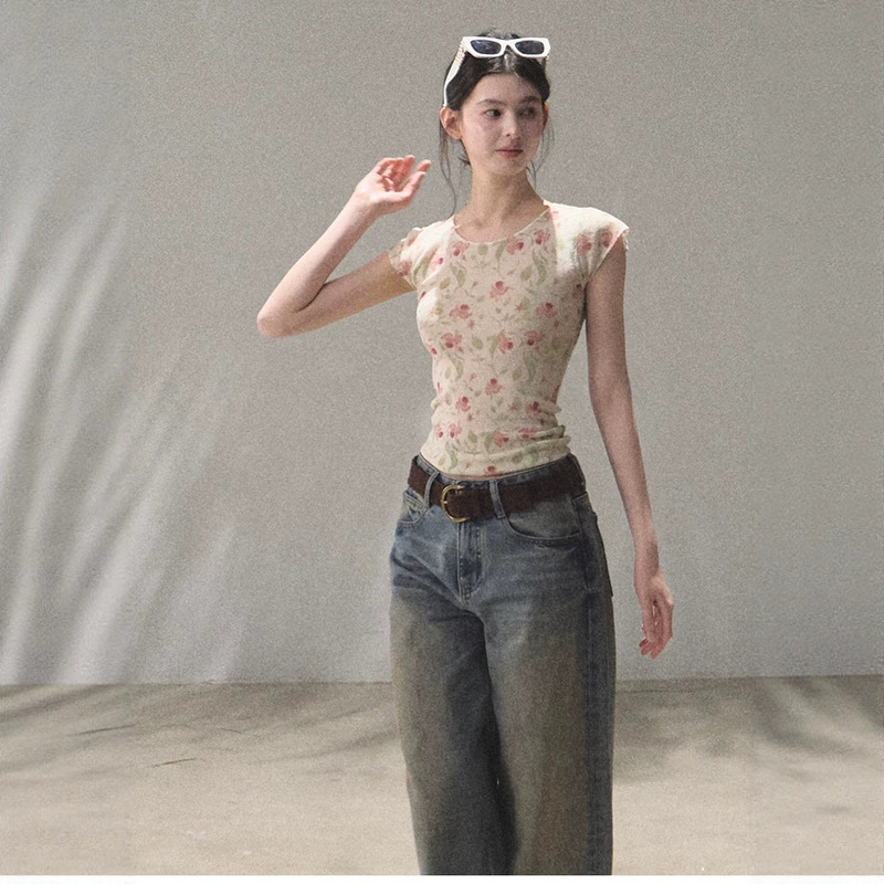 Oakmoo/"I Stand in the Middle of Spring" Printed Waist-Cinching Slim-Fit Short-Sleeved T-Shirt for Women, Versatile Summer Top