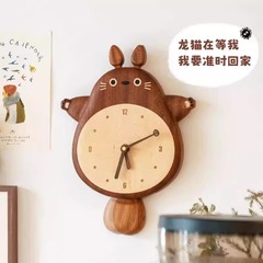 本物のトトロ掛け時計かわいいリビング壁面装飾insクリーム風創意新作院木風子供部屋時計