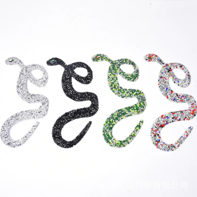 Трансграничные горячие продажи Красочная змеиная хрустальная смола горячая клейкая наклейки для одежды патчи DIY украшения для украшения обуви повязки
