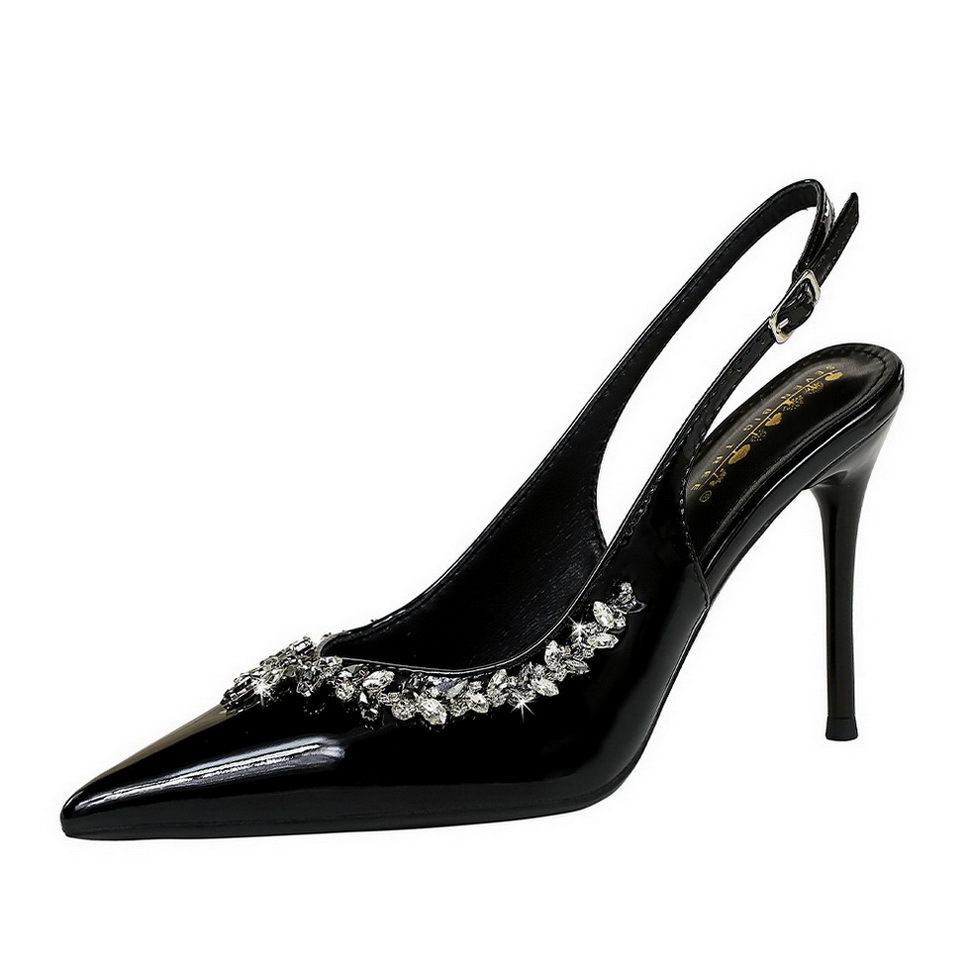 Stunning Pointed Toe Rhinestone Stiletto Pumps In Patent Leather_voghion.com