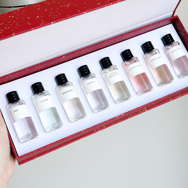 コレクション香水サンプル 7.5ml 8本セット フラワー新年モデル モンテーニュ シトラスの香り/スイセンビューティー/アンバーの香り|undefined