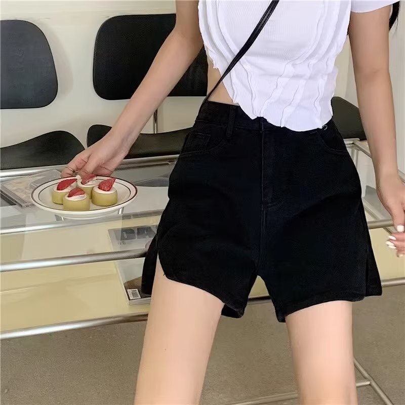 Plus size hot girl split Denim shorts women's summer slightly fat girl loose slimming pear-shaped A- line black high waist hot pants