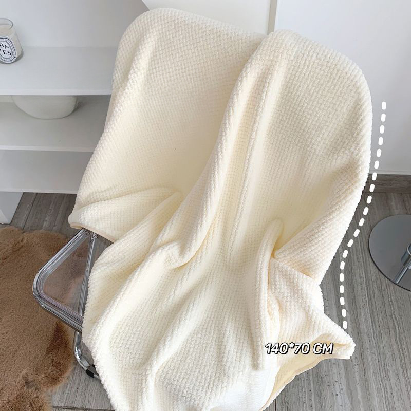 Off-white pineapple grid