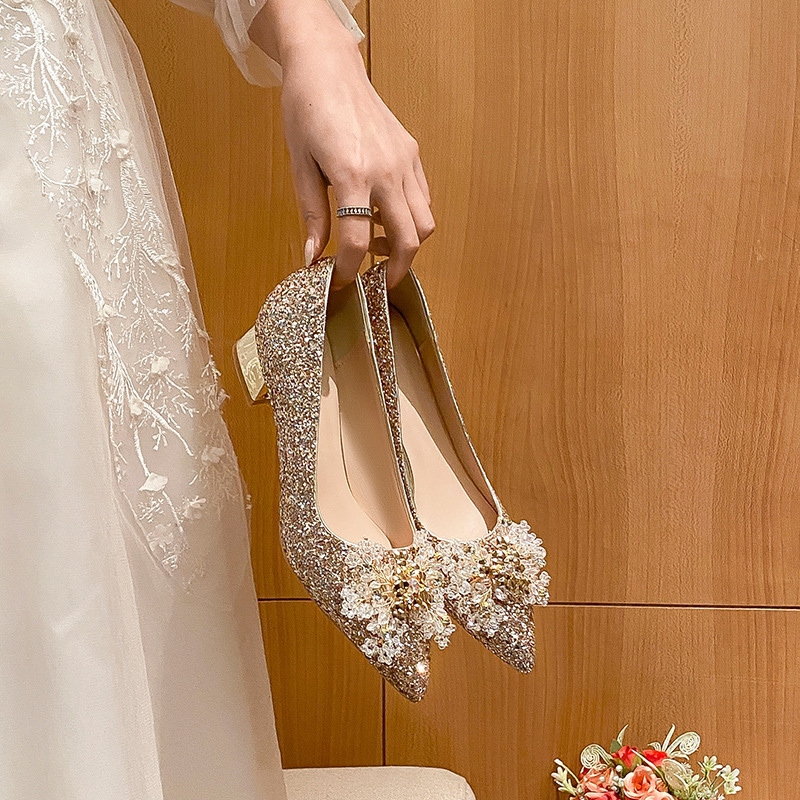 Yb-A151 Red Sequin Wedding Shoes Bridal Shoes with Evening Dress Pointed Toe Low Heel Thick Heel Shoes Small Size Large Size Plus Fat Yb-A151 Red Sequin Wedding Shoes Bridal Shoes with Evening Dress Pointed Toe Low Heel Thick Heel Shoes Small Size Large Size Plus Fat