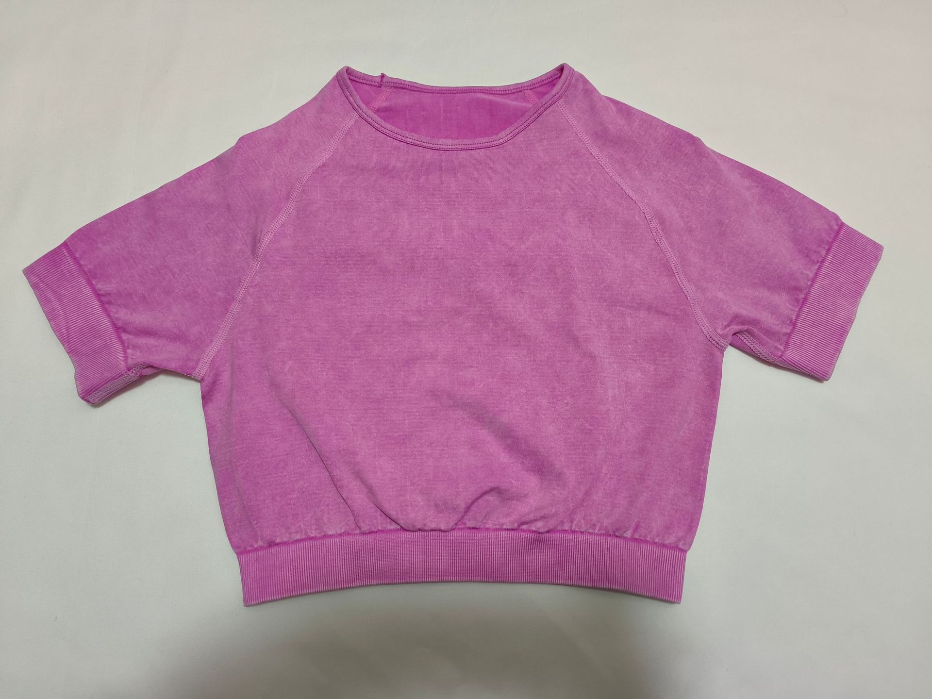 Women's Clothing Sports seamless high elastic enlarged V waist V back peach hip washed frosted tight short sleeved shorts and trousers suit_voghion.com