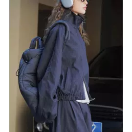 休闲裤;毛衣;女式T恤