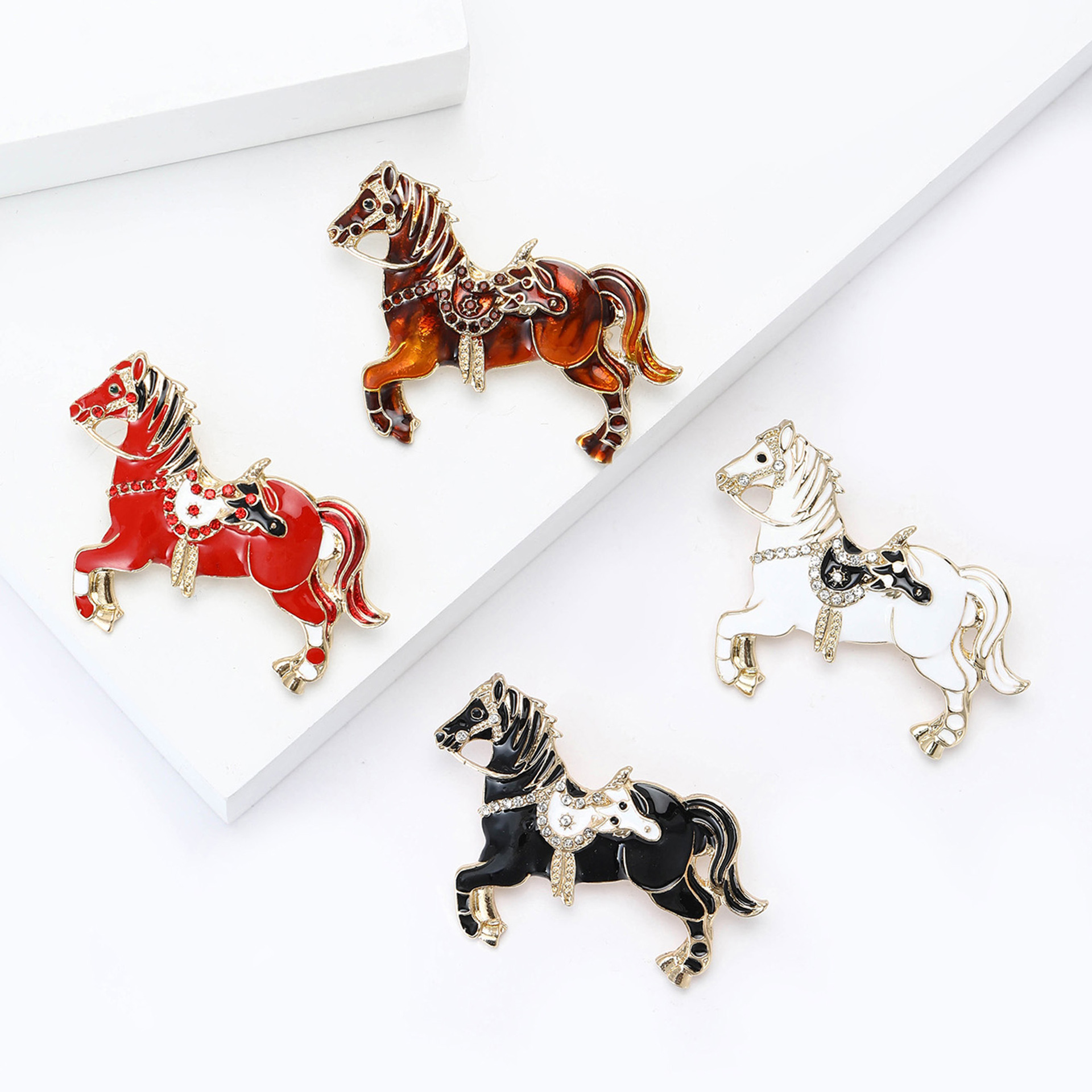 Vintage broche voor dames, parel en kristallen speld voor kleding_voghion.com