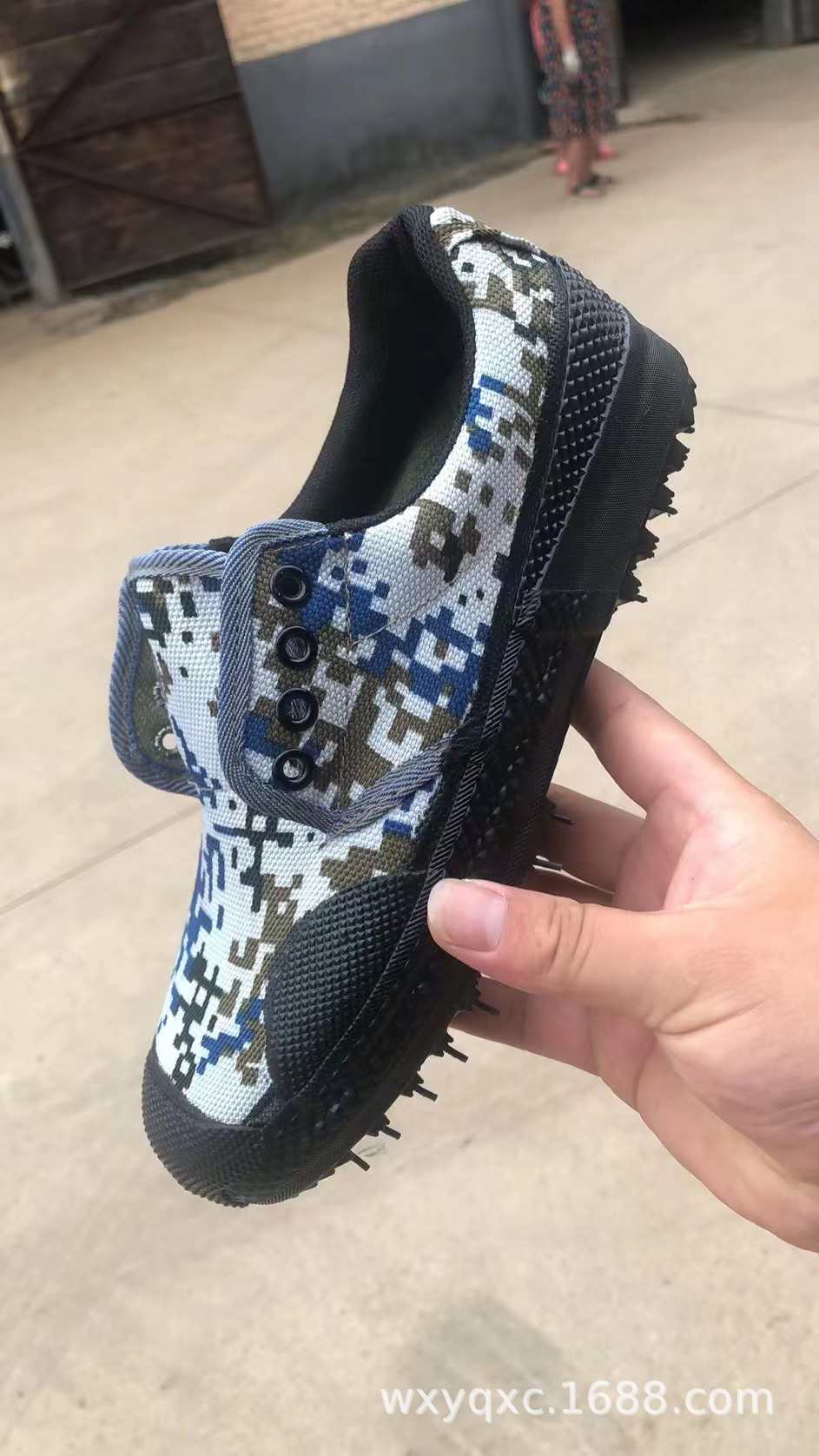 d85b451e8fe50c36185f8c0541b328