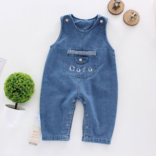 Baby carrier pants, one-piece sleeveless long pants for boys and girls, stylish children's Korean-style pants, suitable for spring, summer, autumn and winter, versatile