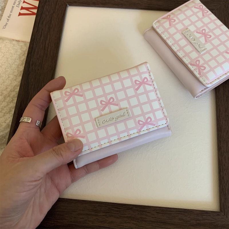 Fuchsia wallet