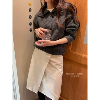 易恩欧inbyin设计感牛角扣翻领毛衣冬季女装2025新款长袖针织上衣