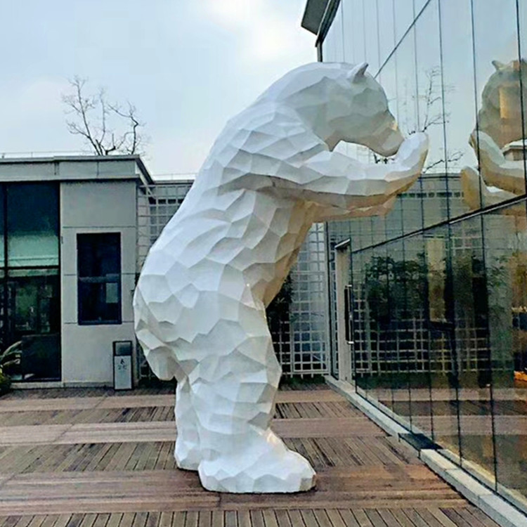 定制大型玻璃钢卡通熊猫雕塑户外北极熊公仔几何动物商业街广场摆